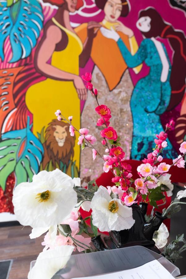 Hostelle - Women Only Hostel Barcelona Exterior photo